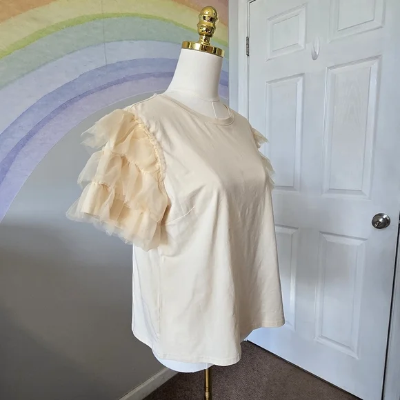 TCEC | Large | Ivory Tulle Ruffle Sleeve Top - Picture 3 of 9